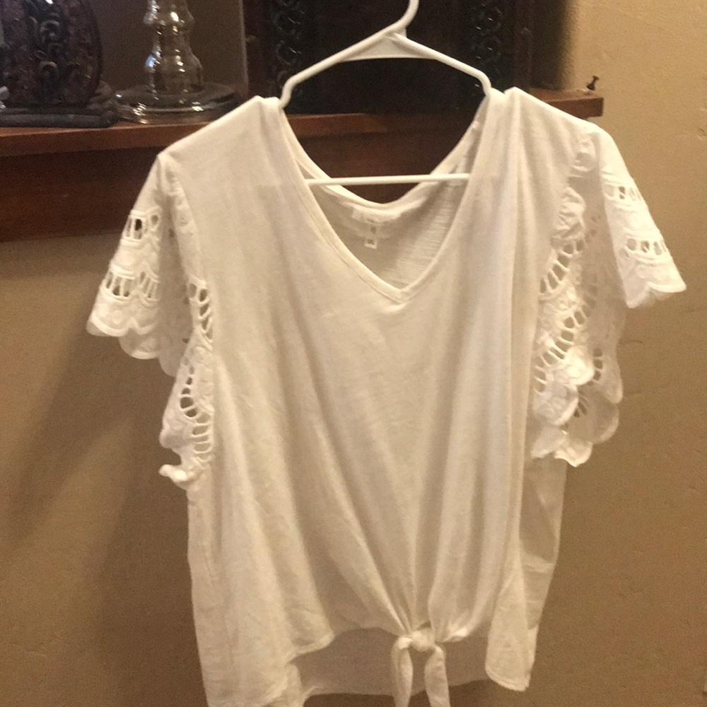 Maurice’s White Lacy Top